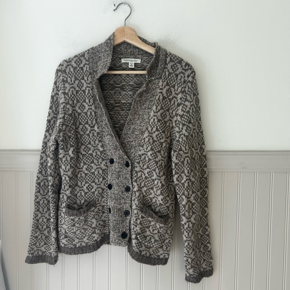 Y2K Alpaca Wool Banana Republic Wool Medium Petite Tan Patterned Button Cardigan